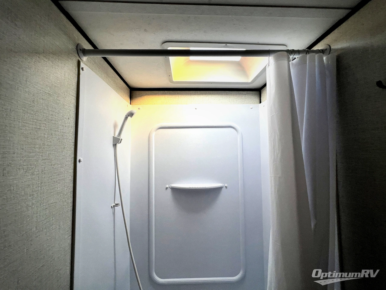 2022 Dutchmen Colorado 30BHSC Photo 17