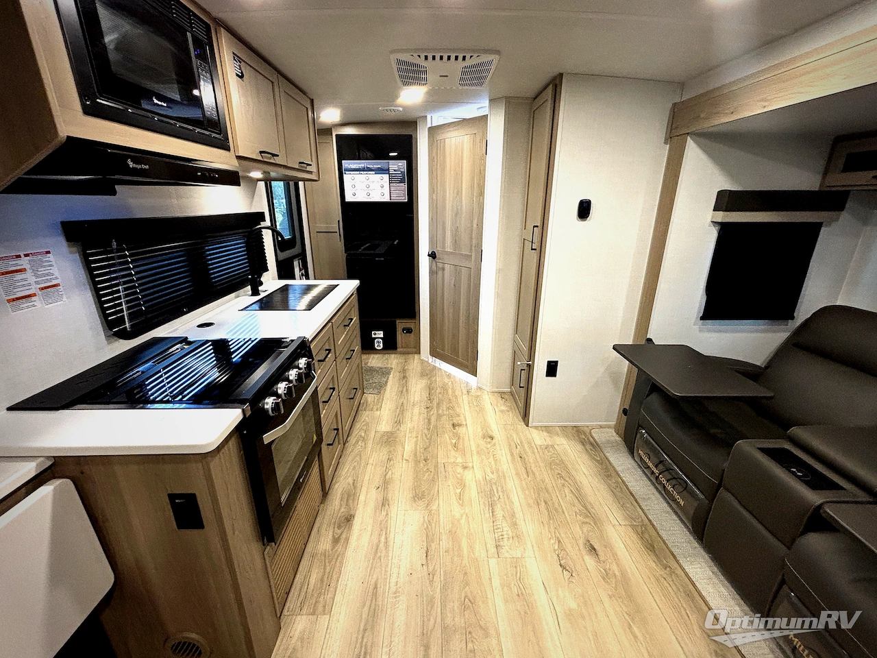 2026 Forest River Flagstaff Micro Lite 22FBS Photo 4