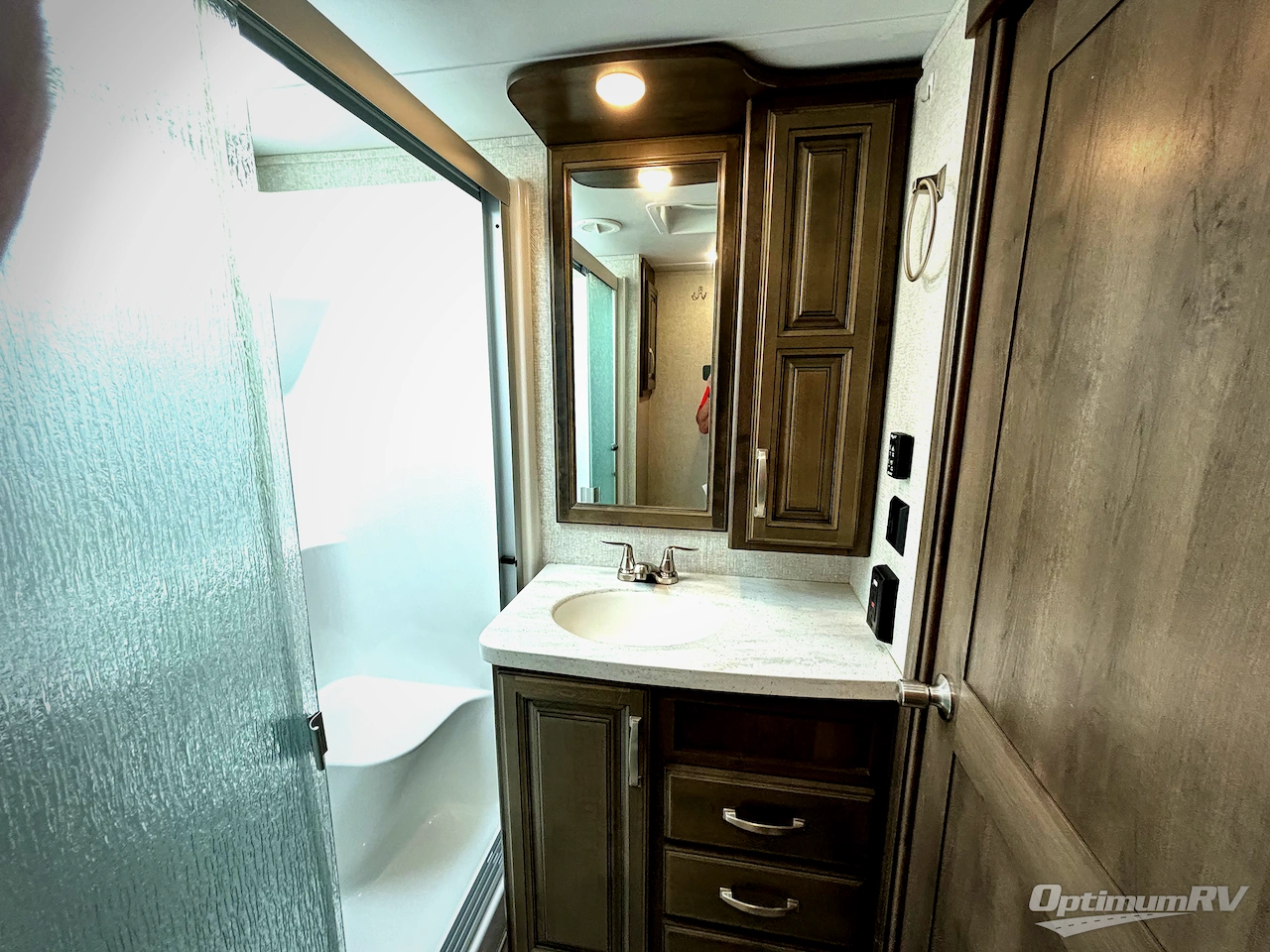 2019 Keystone Montana 3130RE Photo 18