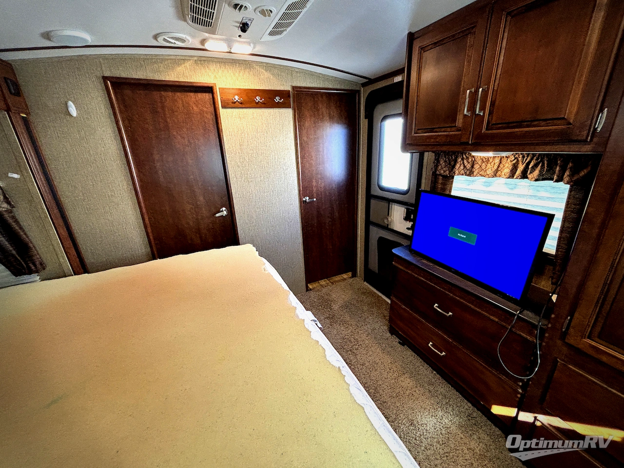 2017 Keystone Outback 332FK Photo 11