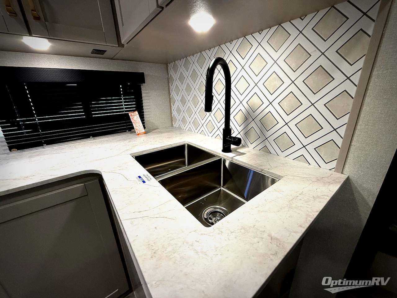 2026 Heartland Sundance 28DB Photo 10