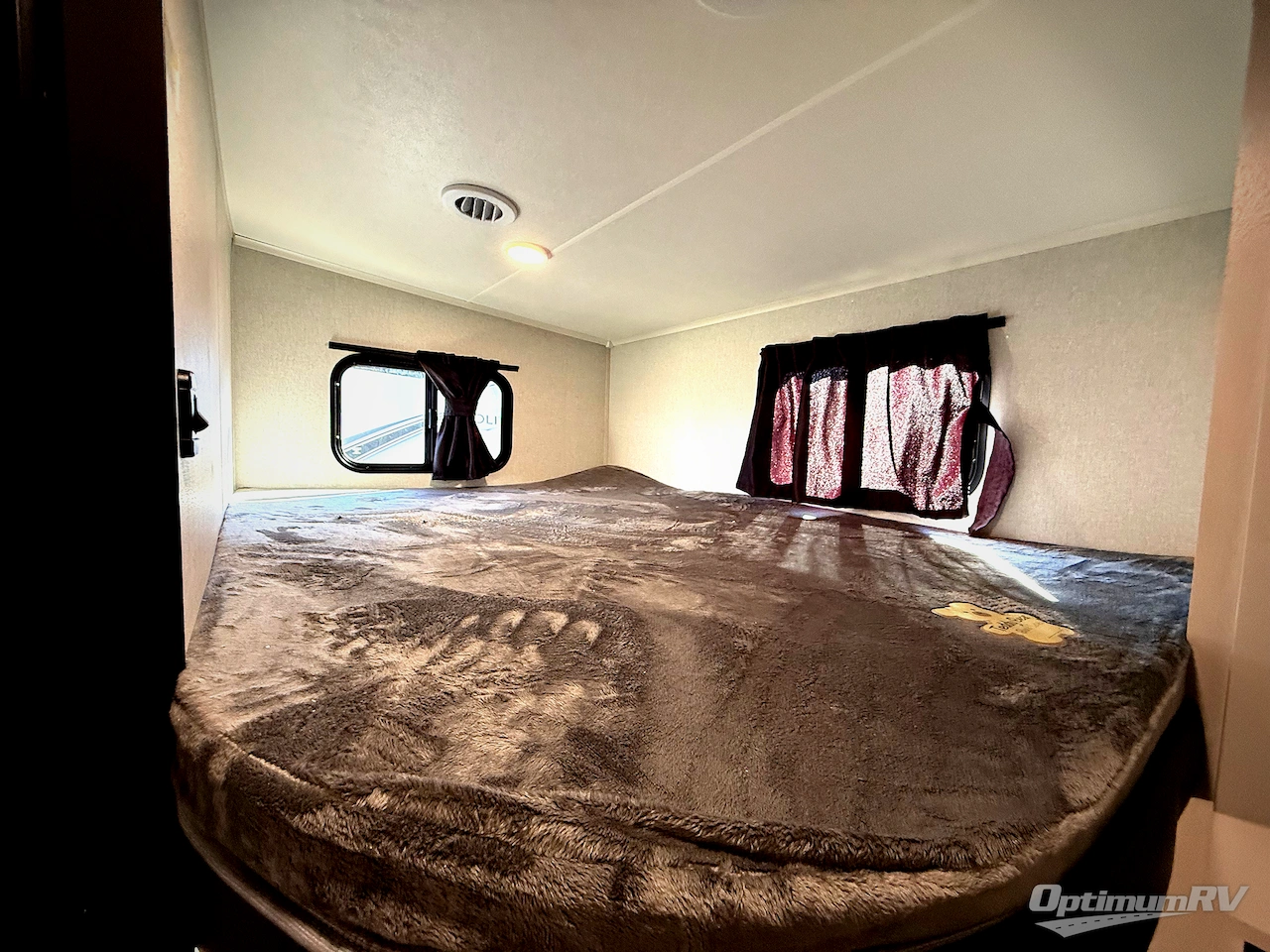 2026 Heartland Sundance 28DB Photo 15