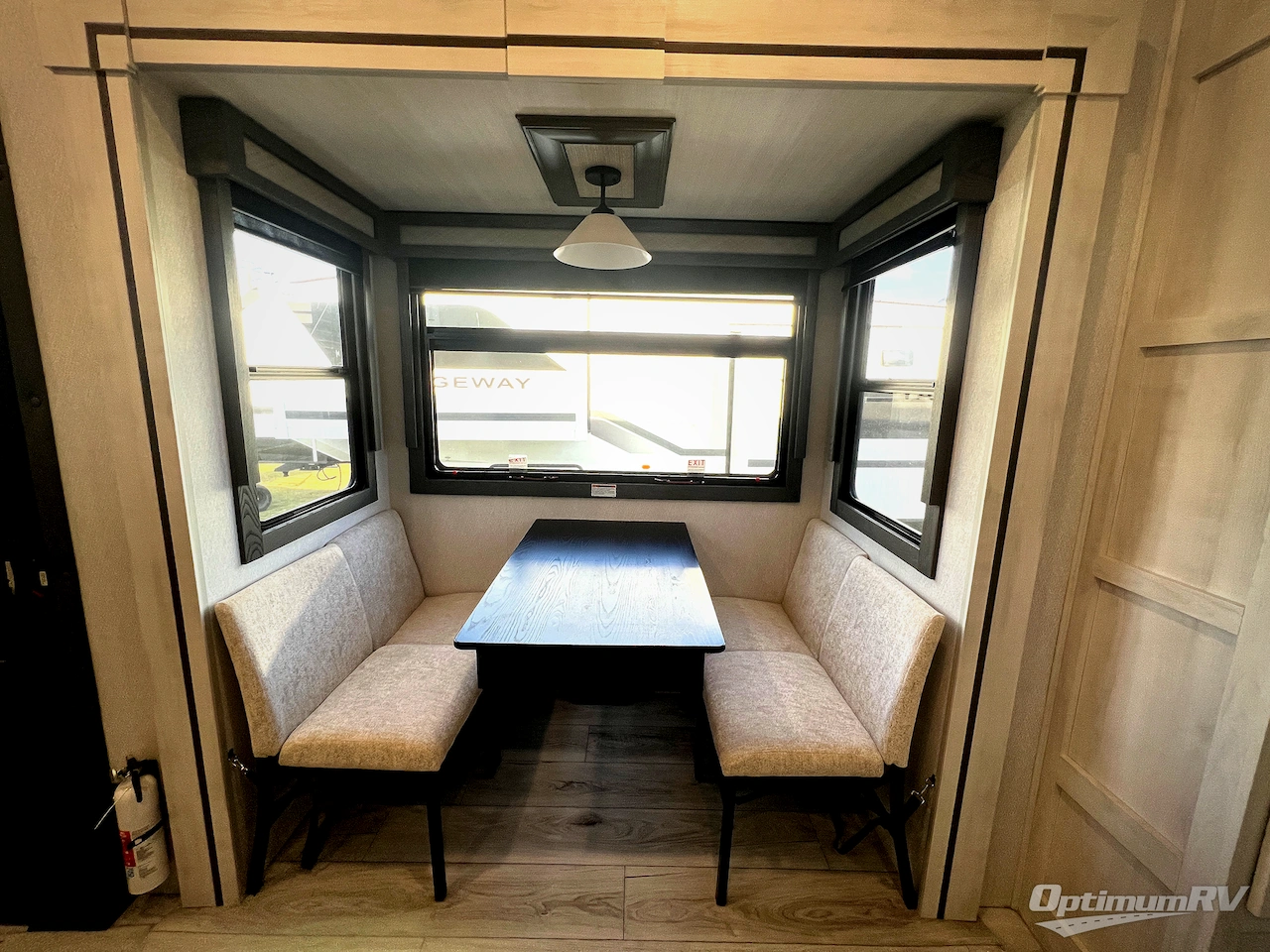 2025 East To West Ahara 380FL Photo 13