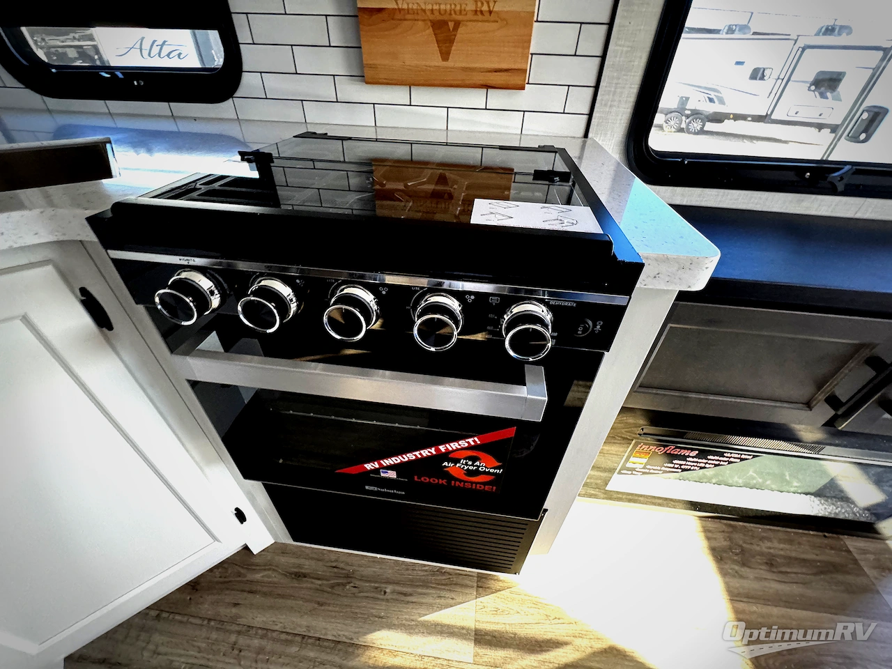 2026 Venture SportTrek Touring Edition STT302VRD Photo 7