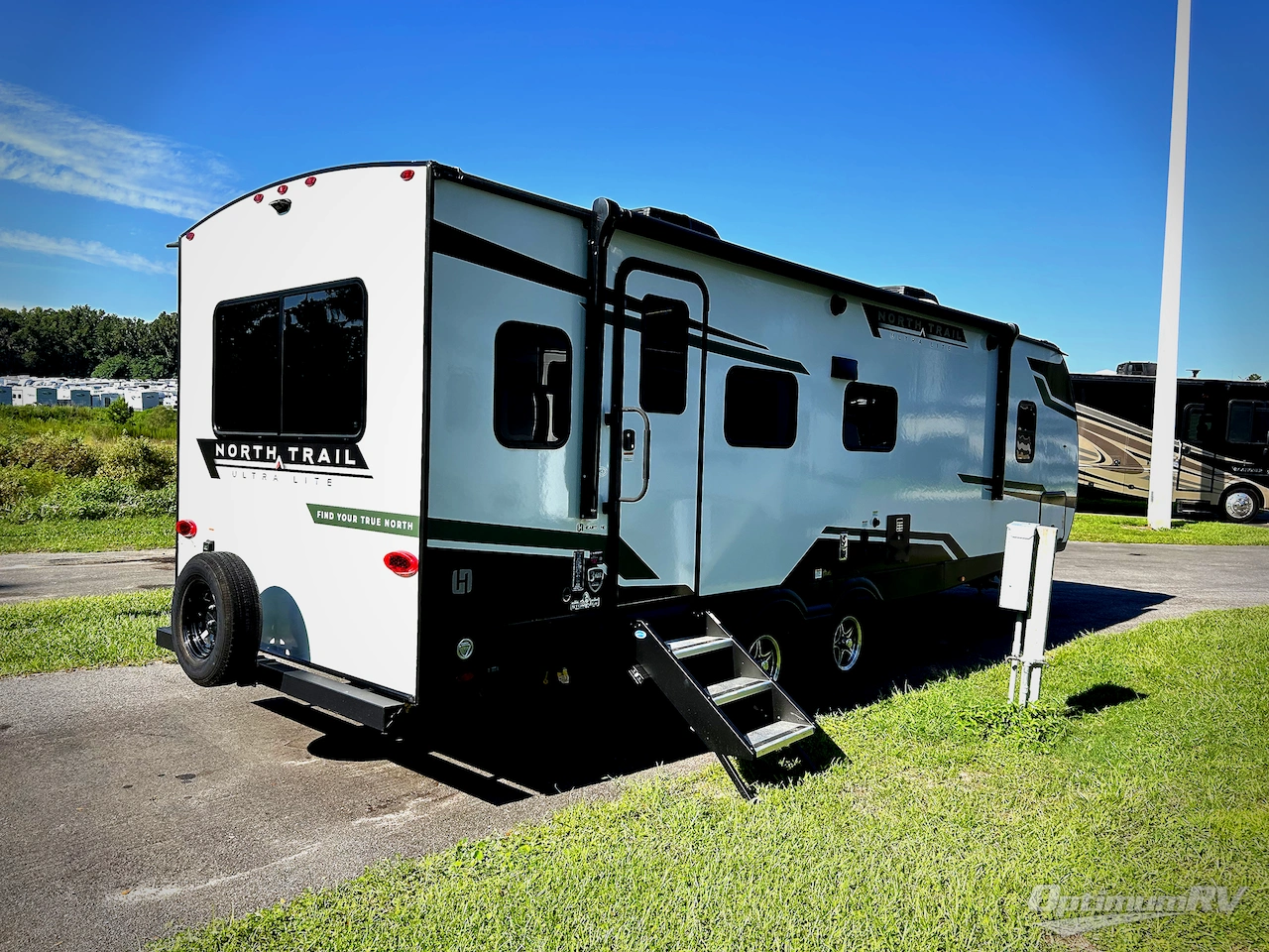 2025 Heartland North Trail 26RLX Photo 2