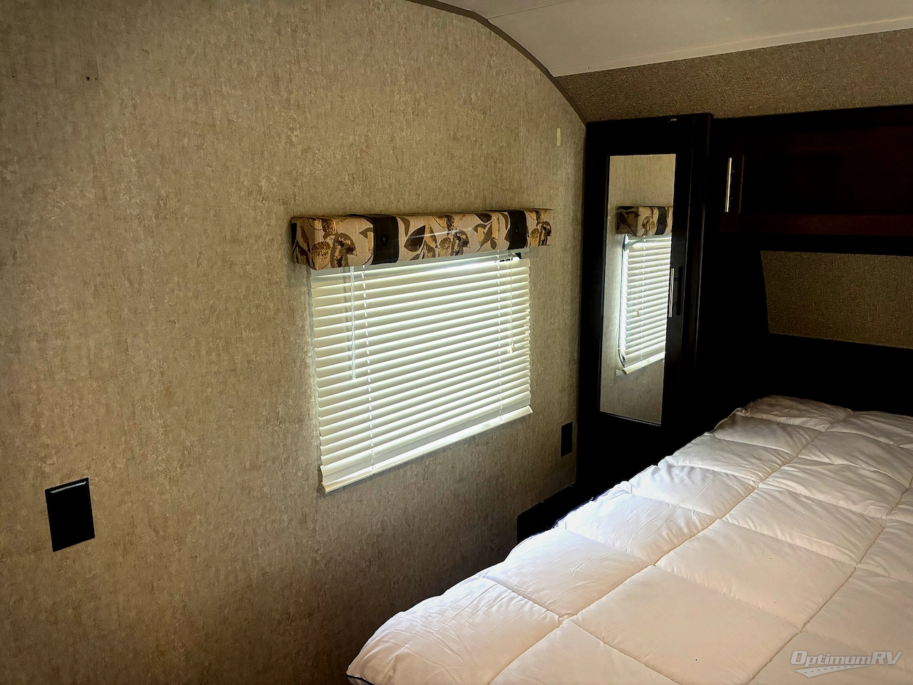 2017 Forest River Cherokee Grey Wolf 26CKSE Photo 15