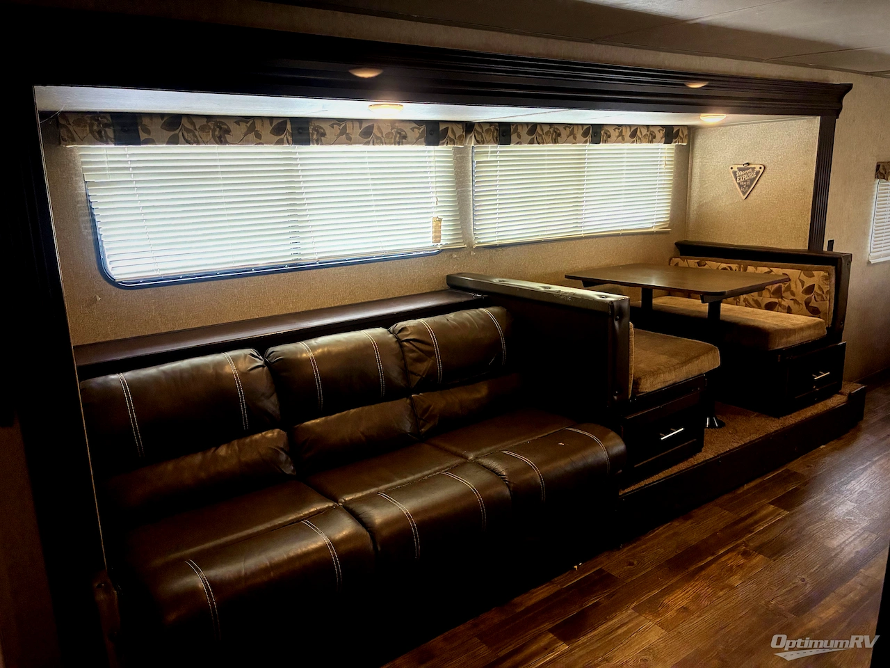 2017 Forest River Cherokee Grey Wolf 26CKSE Photo 18