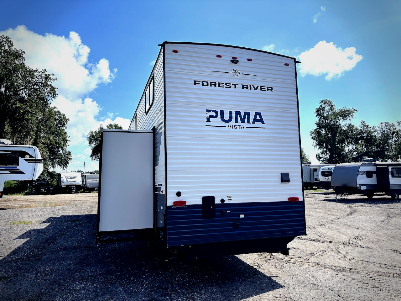 2027 Forest River Puma Vista 403LFT Photo 3