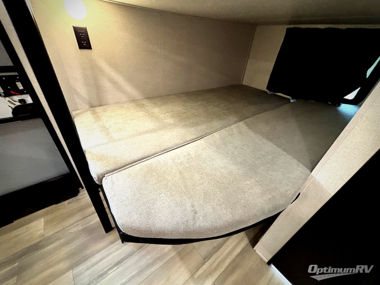 2026 Heartland Prowler 2702BHS Photo 15