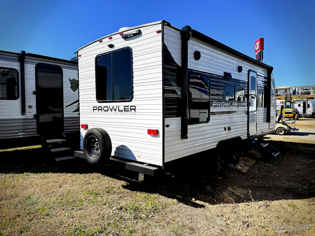 2026 Heartland Prowler 2100QB Photo 2
