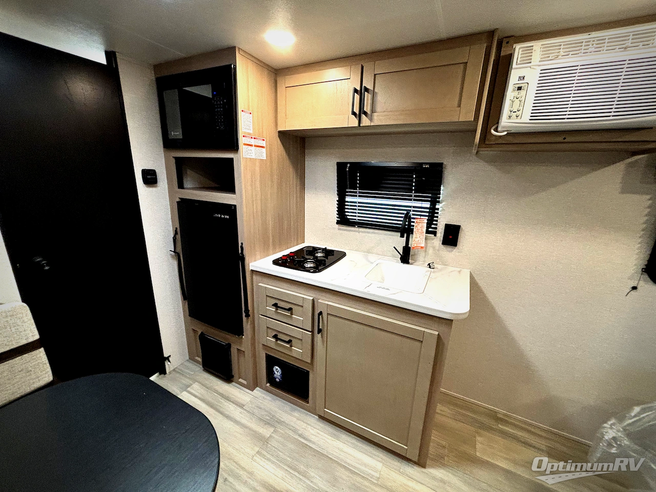 2026 Heartland Prowler 1700RB Photo 6