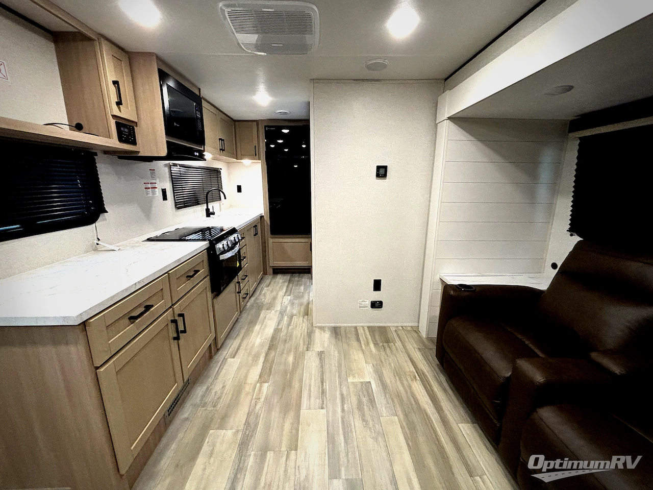 2026 Heartland Prowler 2103MKS Photo 4