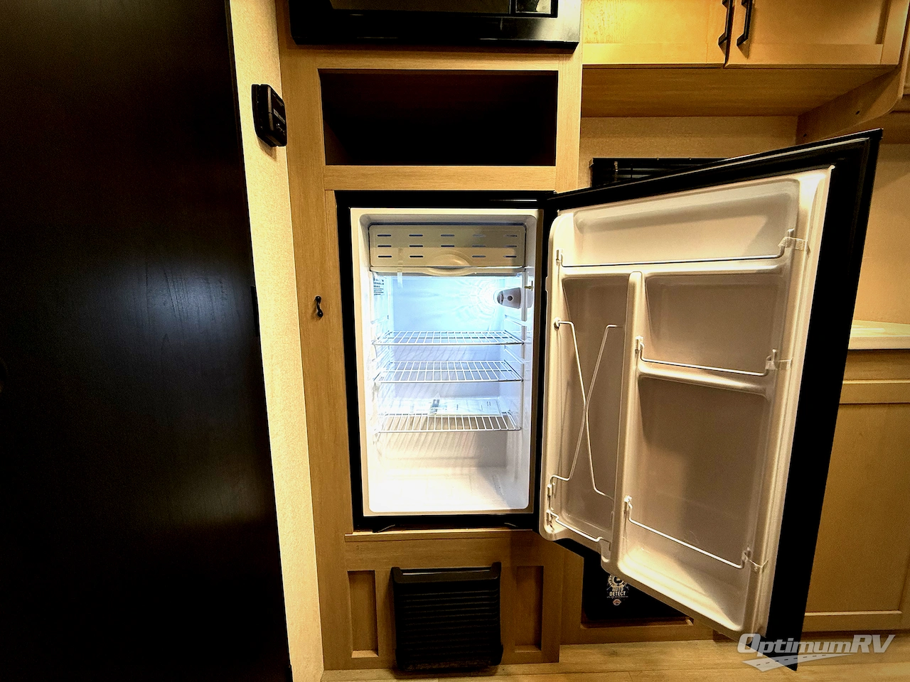 2026 Heartland Prowler 1700RB Photo 12