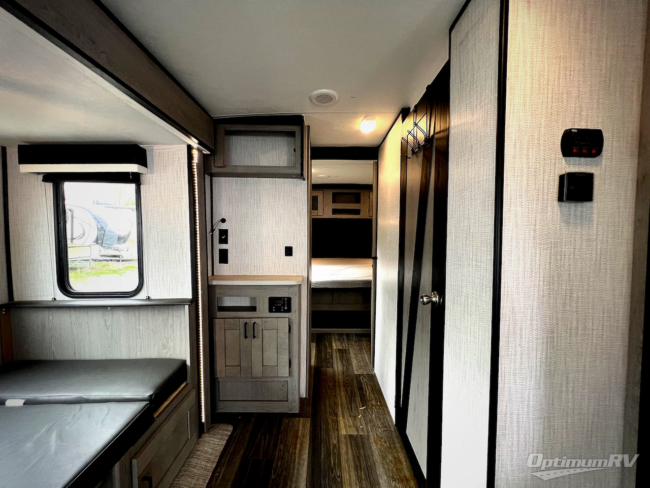 2021 Heartland Mallard 27 Photo 12