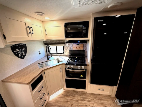 2026 Venture Sienna SA311VDB RV Photo 3