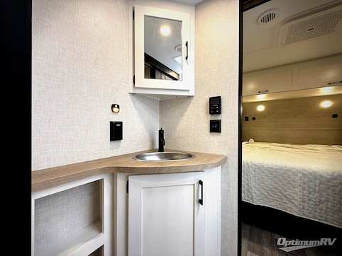 2026 Venture Sienna SA311VDB RV Photo 4