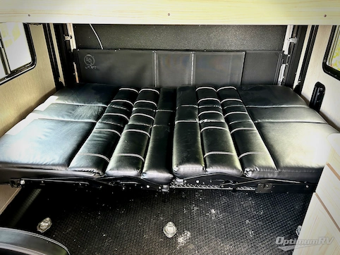2021 Coachmen Adrenaline 27KB RV Photo 2