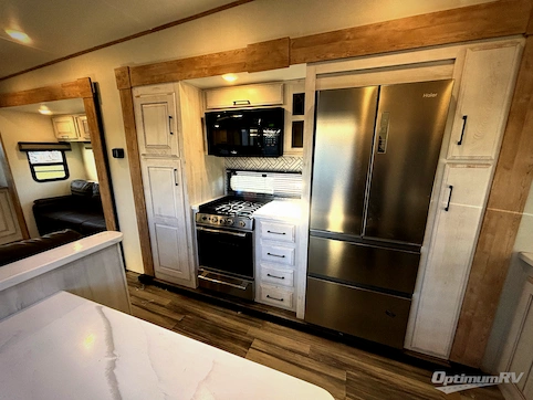 2024 Heartland Bighorn Traveler 37RD RV Photo 2