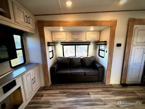 2024 Heartland Bighorn Traveler 37RD RV Photo 3