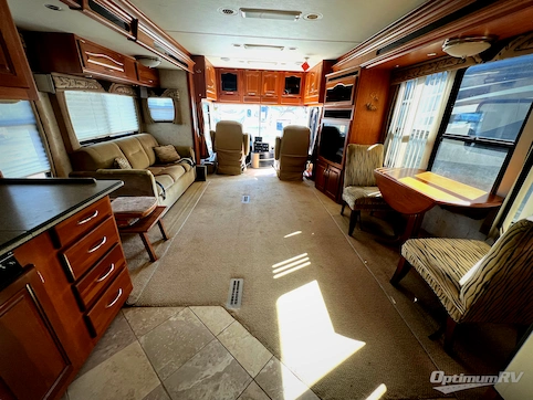 2006 National RV Tradewinds 40E RV Photo 2