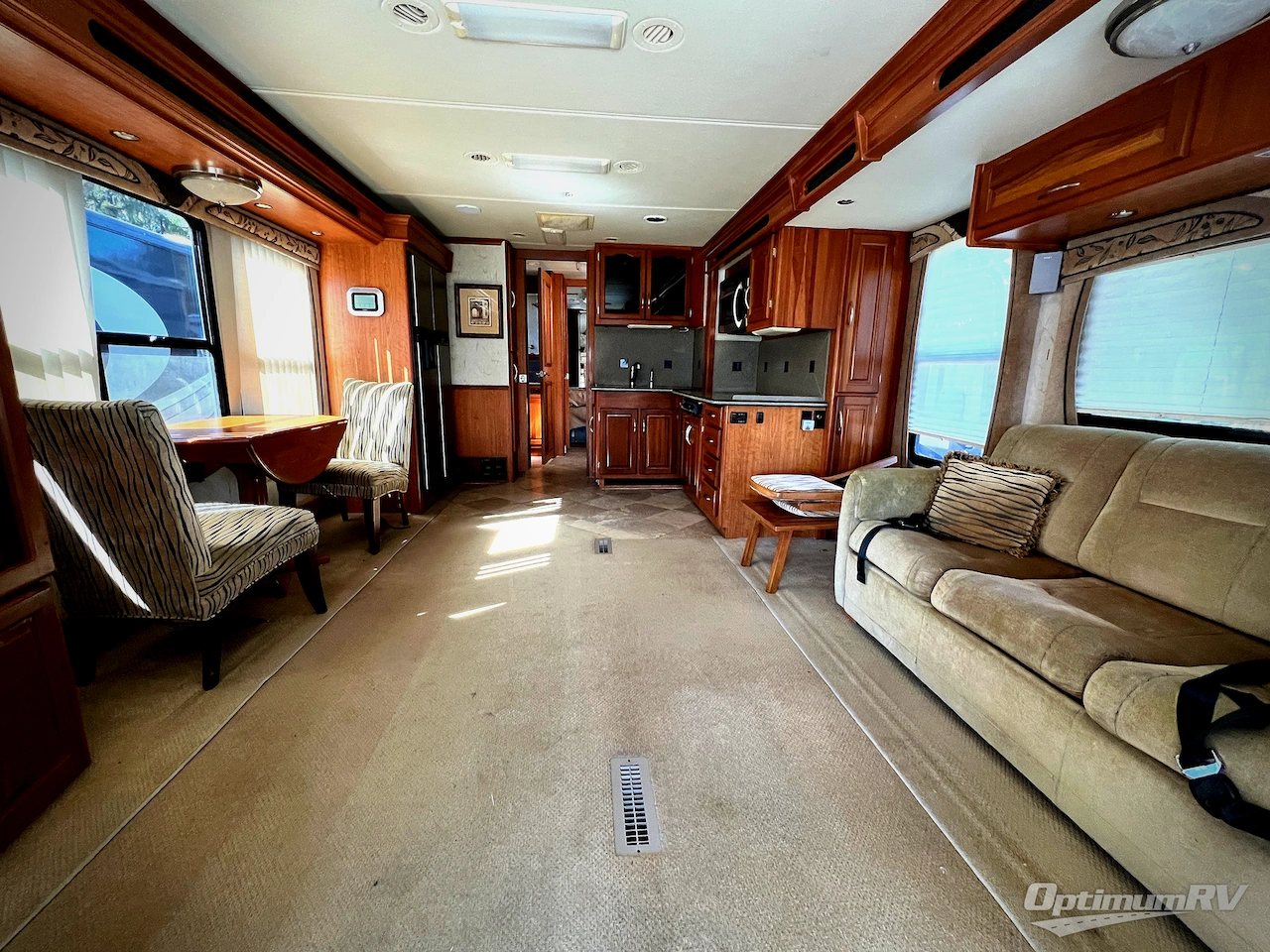 2006 National RV Tradewinds 40E Photo 4
