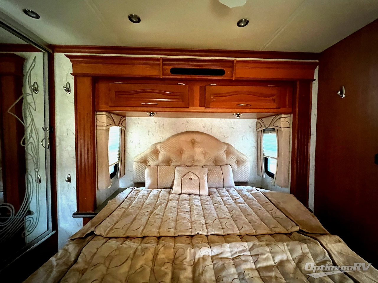 2006 National RV Tradewinds 40E Photo 18