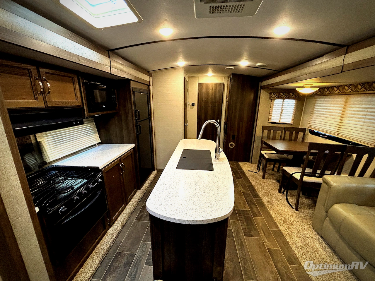 2018 Keystone Premier Ultra Lite 26RBPR Photo 4