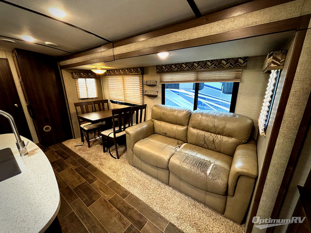 2018 Keystone Premier Ultra Lite 26RBPR Photo 16