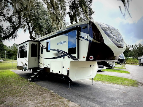 Used 2016 Heartland Bighorn 3575EL Featured Photo