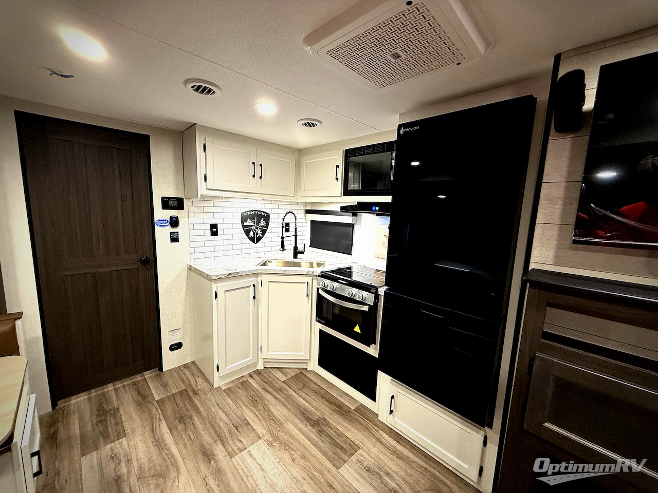 2026 Venture Stratus SR281VBH Photo 9