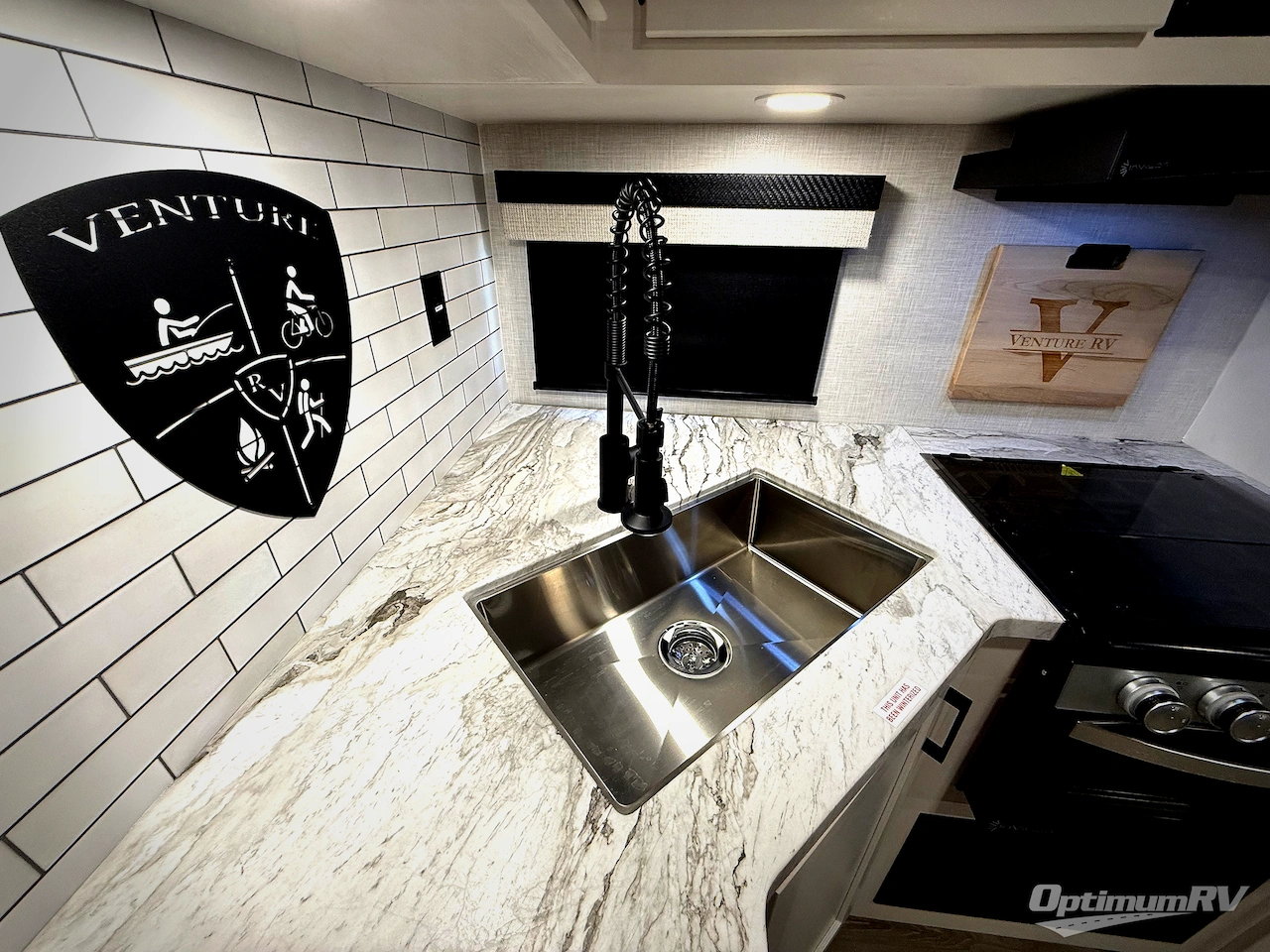 2026 Venture Stratus SR281VBH Photo 10