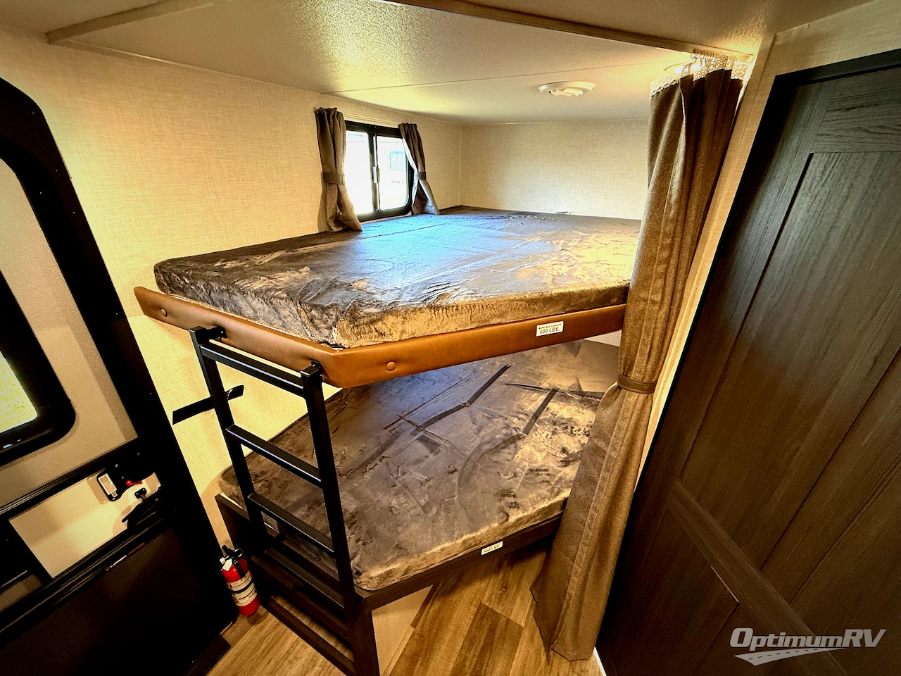 2026 Venture Stratus SR281VBH Photo 16