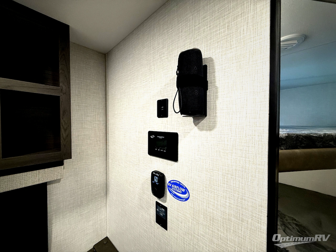 2026 Venture Stratus SR302VBH Photo 14