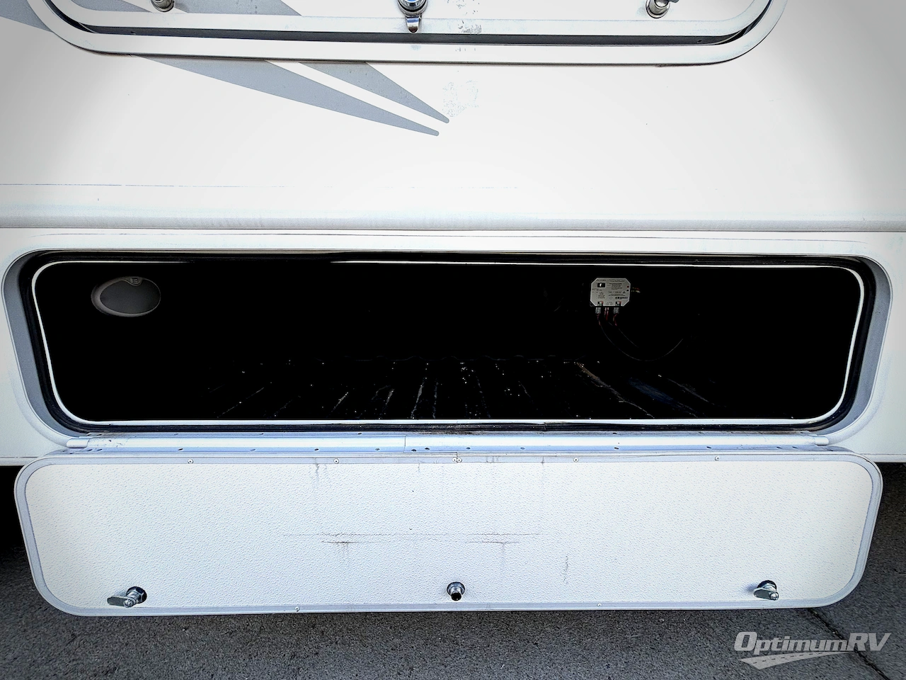 2024 Thor Chateau 25V Photo 16