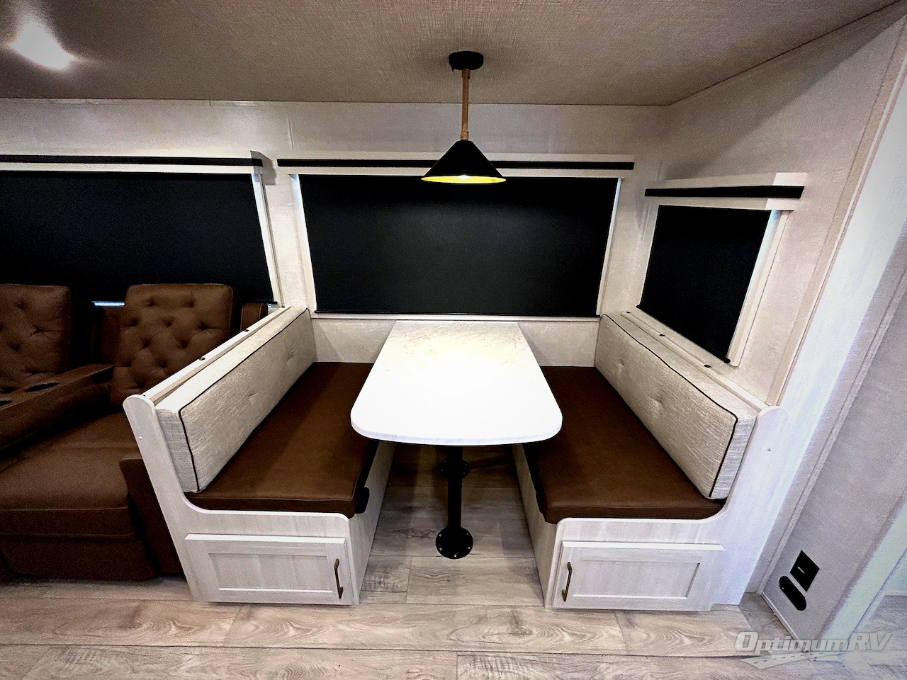 2025 Forest River Surveyor Legend 303BHLE Photo 12