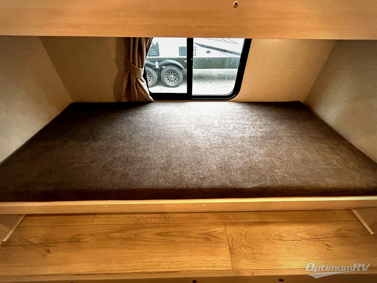 2025 Forest River Surveyor Legend 303BHLE Photo 21
