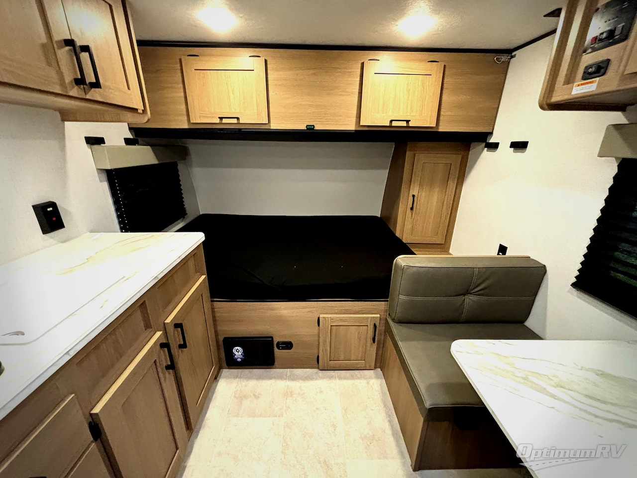 2026 Dutchmen Aspen Trail Mini 13FB Photo 4