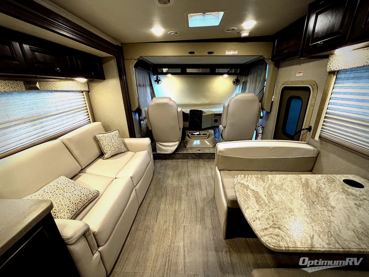 2020 Thor Windsport 29M Photo 5