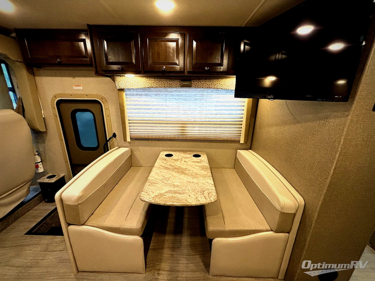 2020 Thor Windsport 29M Photo 10