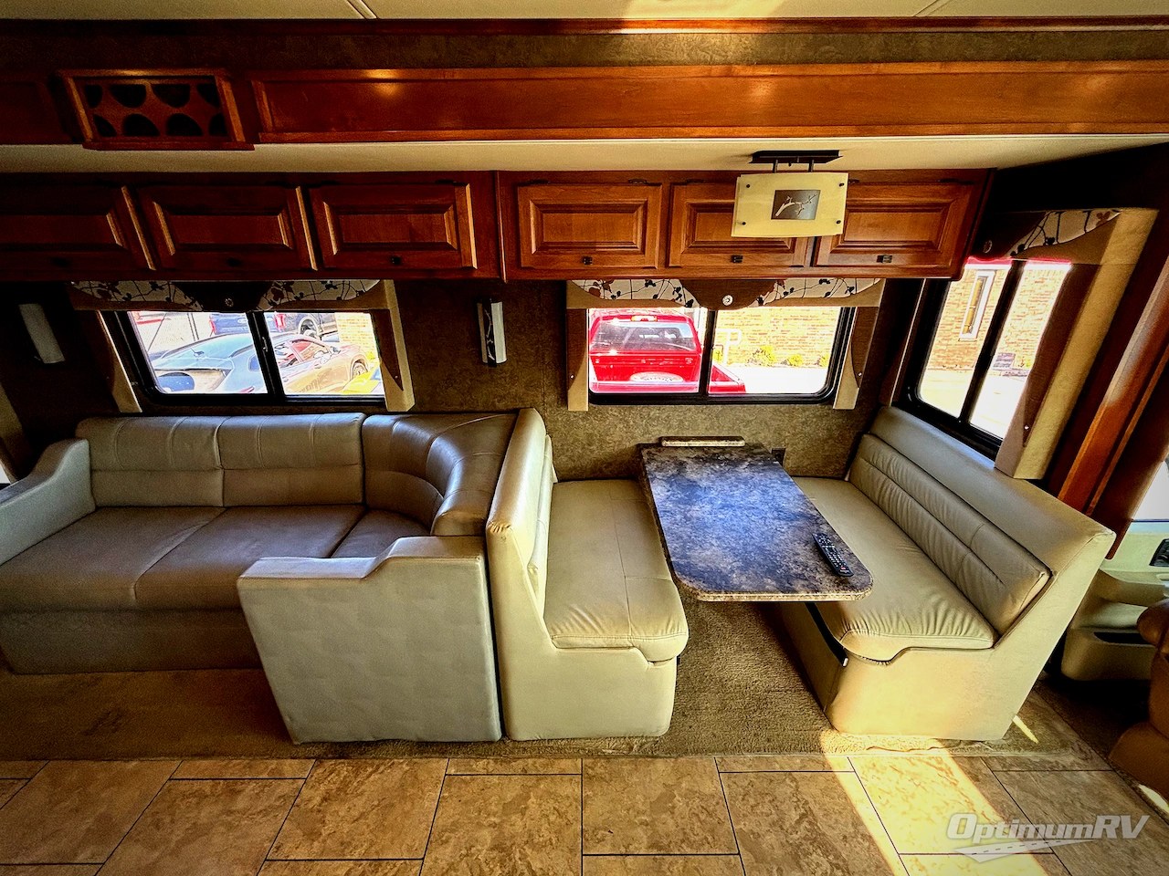 2014 Tiffin Allegro 36 LA Photo 9