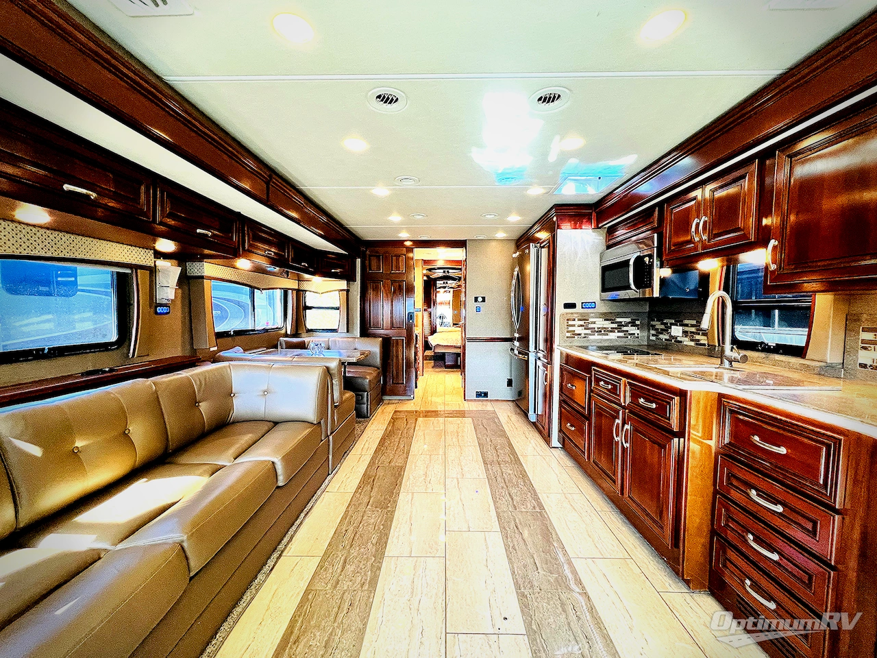 2017 Forest River Berkshire XL 40A Photo 3