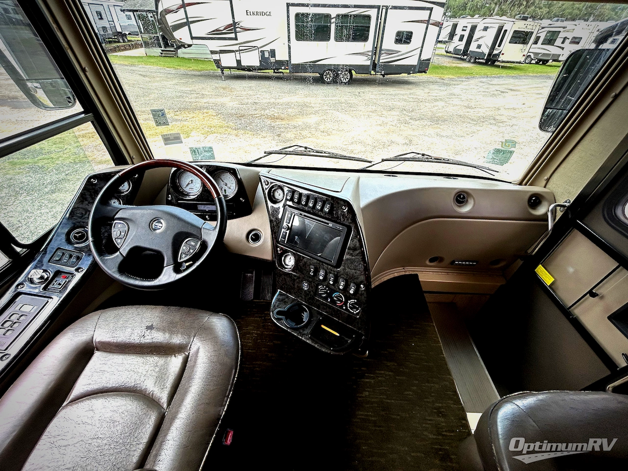 2019 Forest River Berkshire XL 37A Photo 8