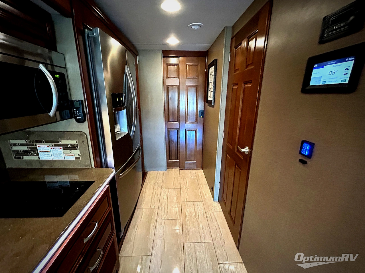 2019 Forest River Berkshire XL 37A Photo 14