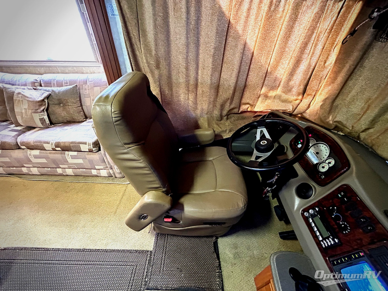 2008 Georgie Boy Cruise Master 3740FWS Photo 7