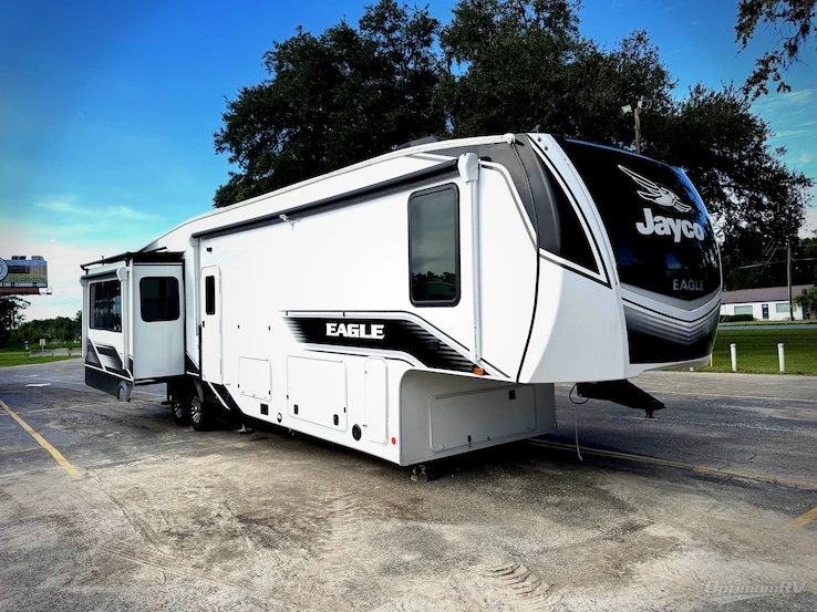 2025 Jayco Eagle 355MBQS RV Photo 1