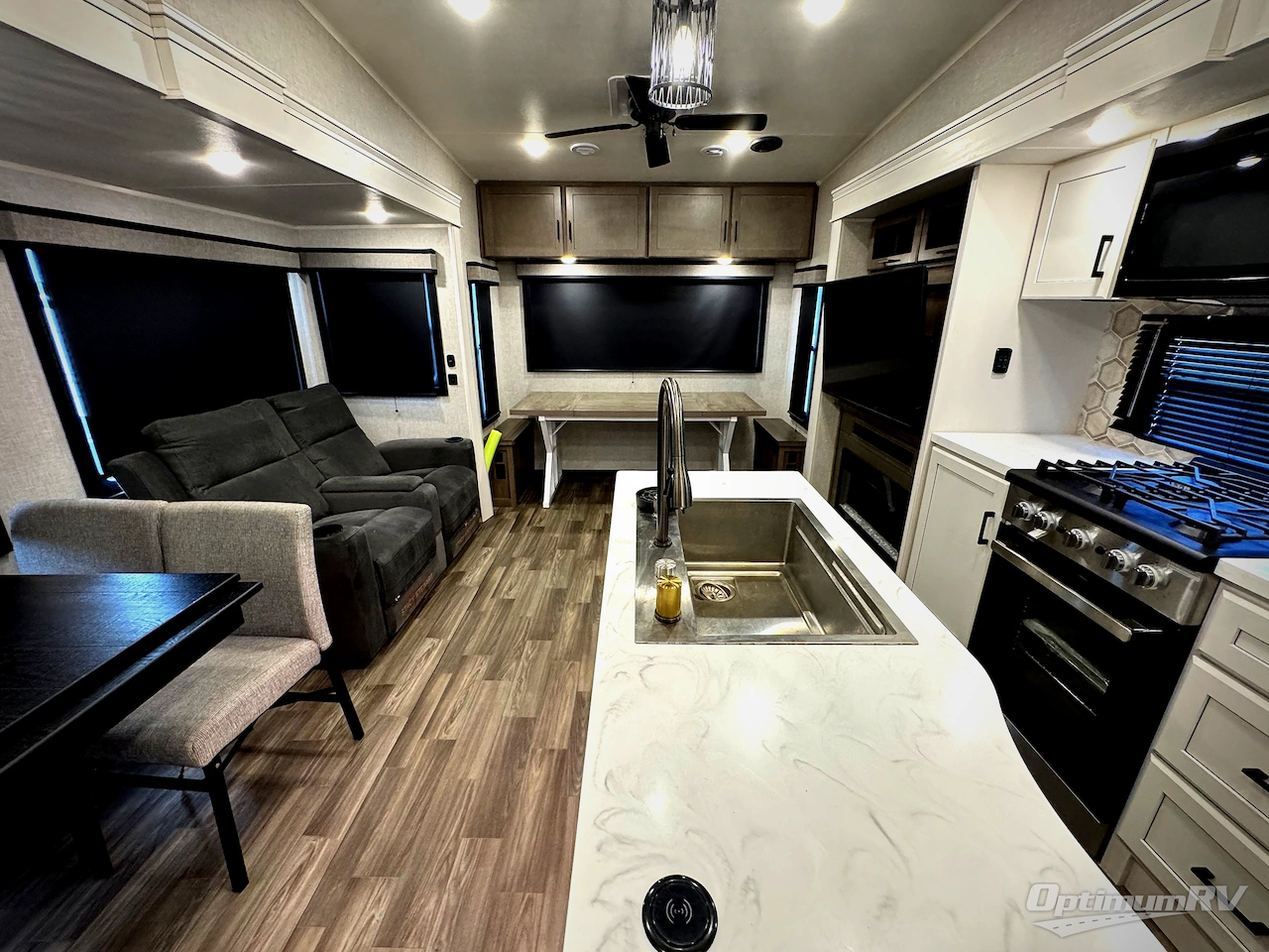 2025 Jayco Eagle 355MBQS Photo 2
