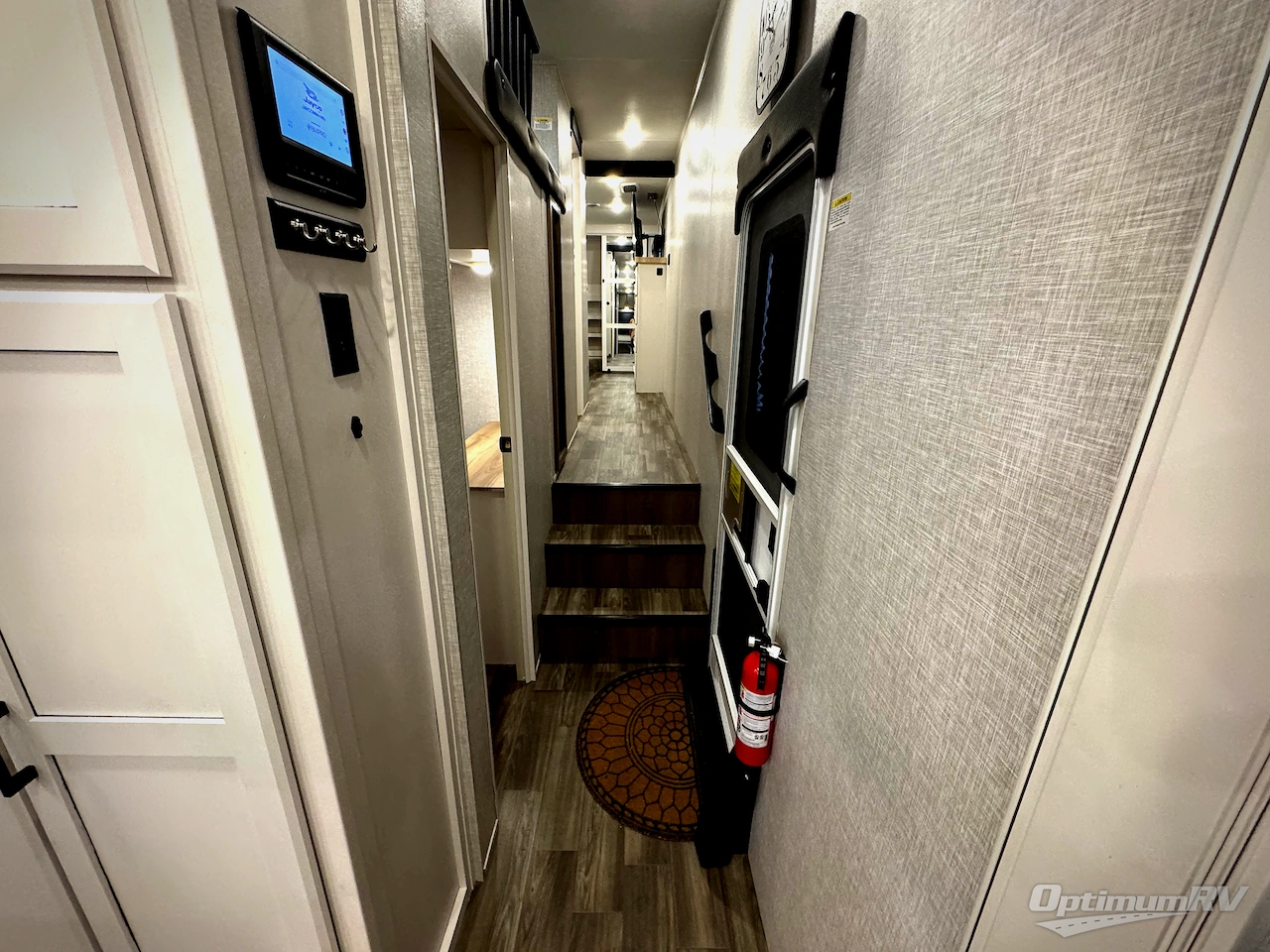 2025 Jayco Eagle 355MBQS Photo 5
