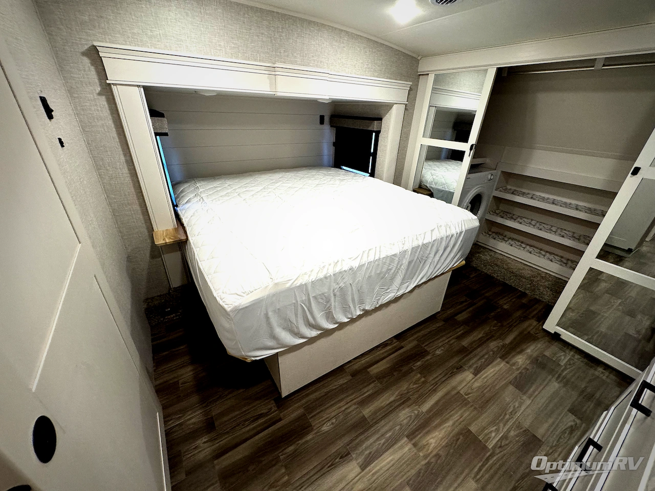 2025 Jayco Eagle 355MBQS Photo 6