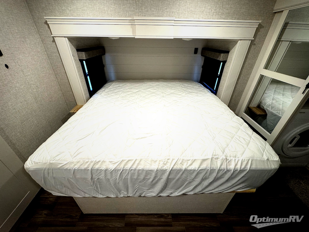 2025 Jayco Eagle 355MBQS Photo 7