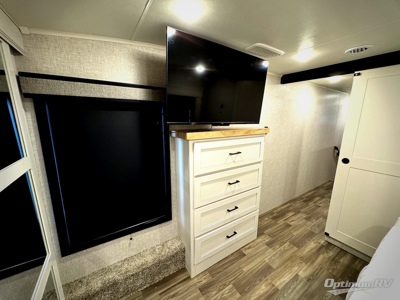 2025 Jayco Eagle 355MBQS Photo 11